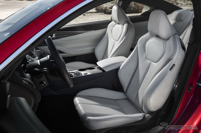 新型インフィニティQ60(日産スカイライン クーペ)