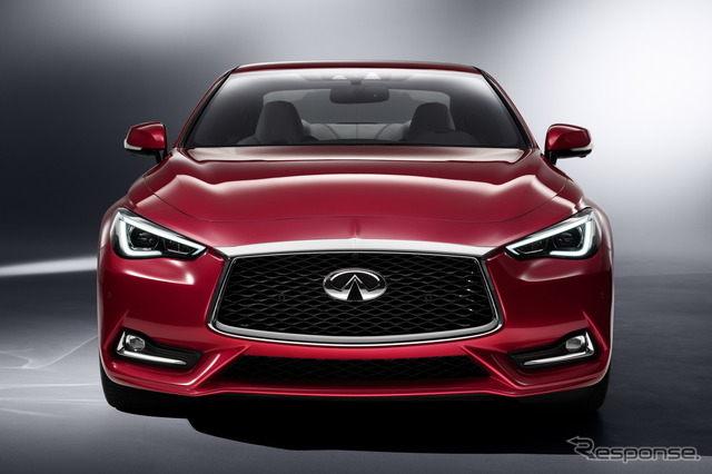 新型インフィニティQ60(日産スカイライン クーペ)