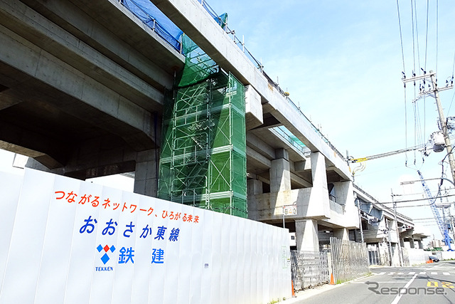 おおさか東線は既に開業している放出～久宝寺間のほか、新大阪～放出間でも2018年度末の開業を目指して工事が進められている。写真は西吹田駅（仮称）。