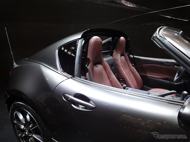 マツダ『MX-5 RF』+フレグランストークセッション(オートモビル カウンシル 2016)