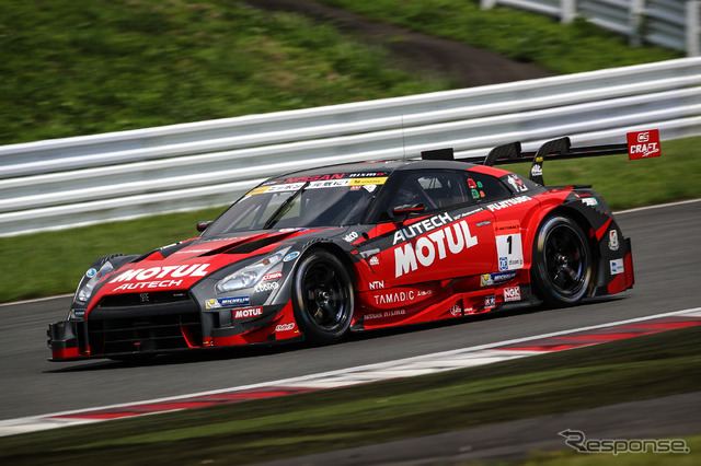 GT500クラス予選3位の#1 GT-R。