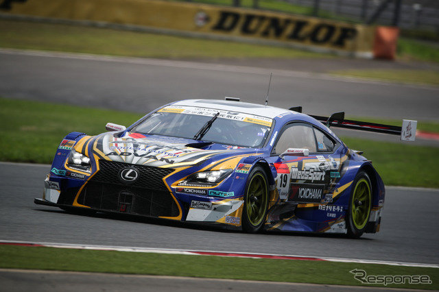 GT500クラス予選8位の#19 RC F。