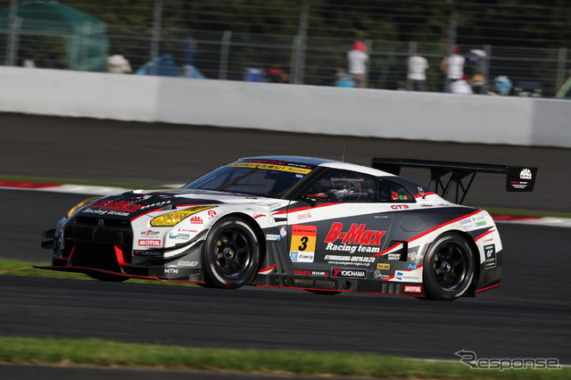 決勝6位の#3 GT-R。