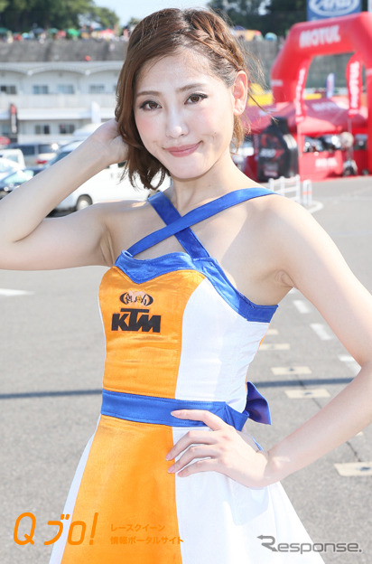 鈴鹿8時間耐久ロードレース2016『BATTERY GIRL』