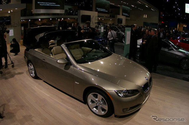 【デトロイトモーターショー07】写真蔵…BMW 3シリーズ コンバーチブル 続