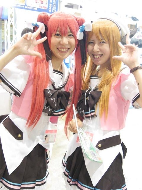 コミケ90を彩ったコンパニオン&コスプレイヤーを紹介!写真約80枚