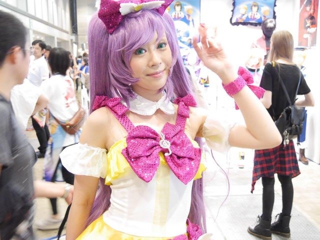 コミケ90を彩ったコンパニオン&コスプレイヤーを紹介!写真約80枚