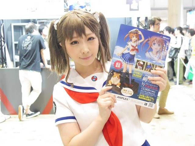 コミケ90を彩ったコンパニオン&コスプレイヤーを紹介!写真約80枚