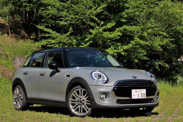 MINI クーパーD 5ドア
