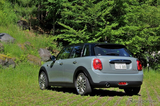 MINI クーパーD 5ドア