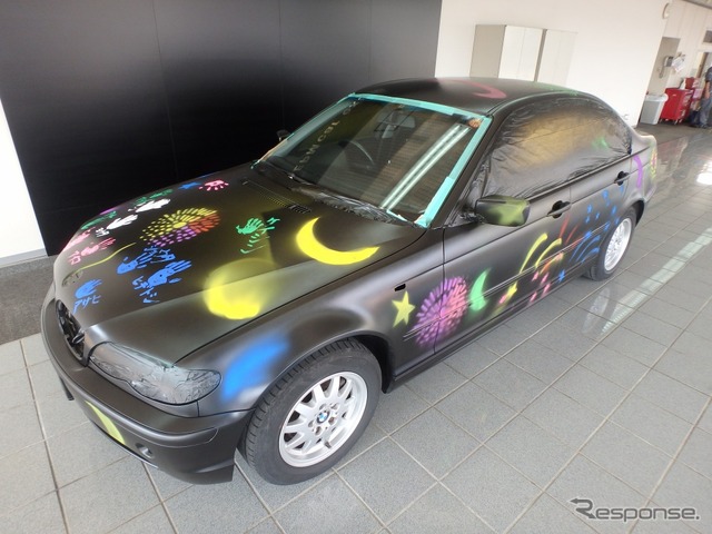 完成した「夏の夜空」をテーマにした自動車