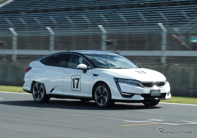 ホンダ クラリティ FUEL CELL