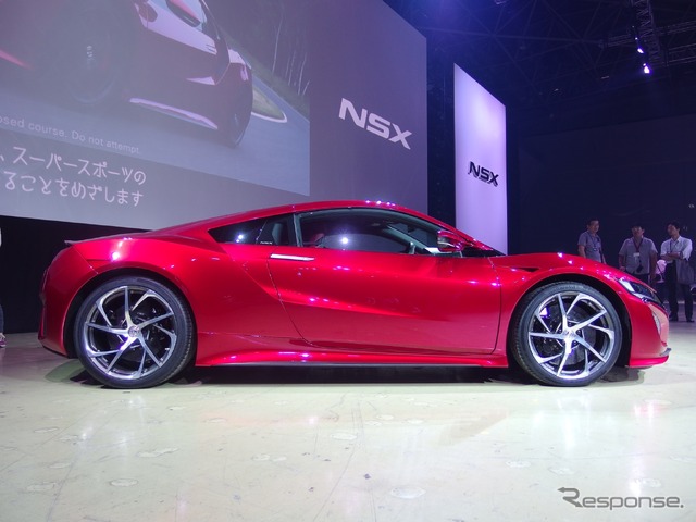 ホンダ NSX 新型発表（東京ビッグサイト）