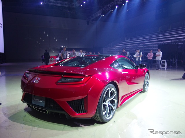 ホンダ NSX 新型発表(東京ビッグサイト)