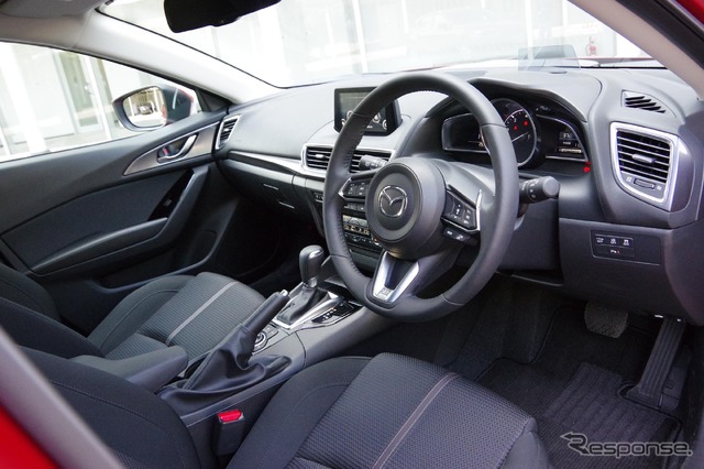 マツダ アクセラ 改良新型(SKYACTIV-D 1.5)