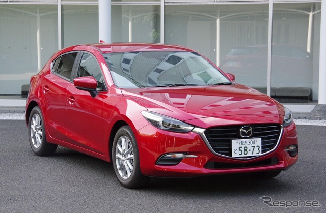マツダ アクセラ 改良新型(SKYACTIV-D 1.5)