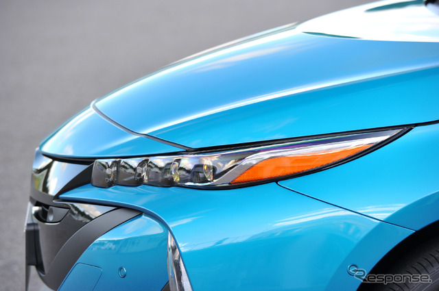 トヨタ プリウスPHV 新型
