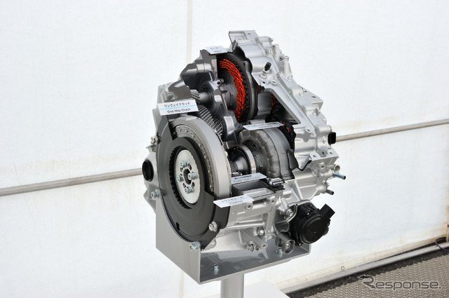 トヨタ プリウスPHV 新型