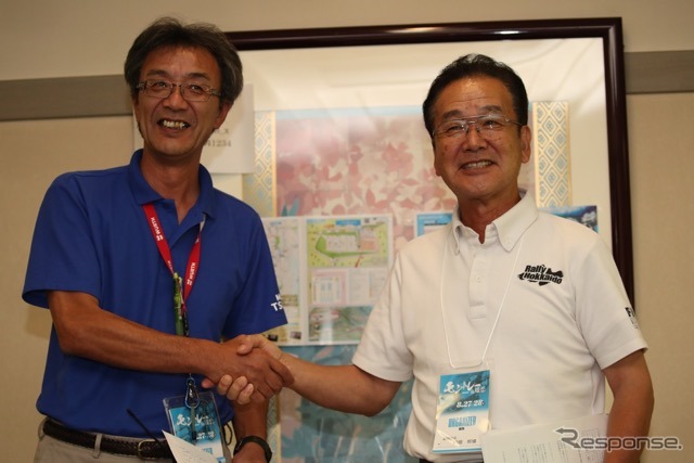 新シリーズ発足を発表した高桑氏(左)と田畑氏。