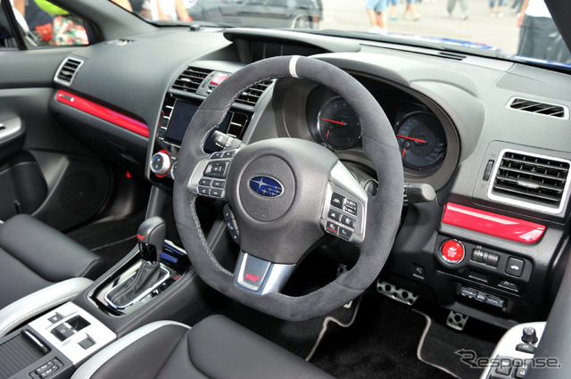スバル WRX S4 tSコンセプト
