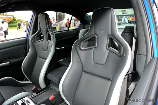 スバル WRX S4 tSコンセプト