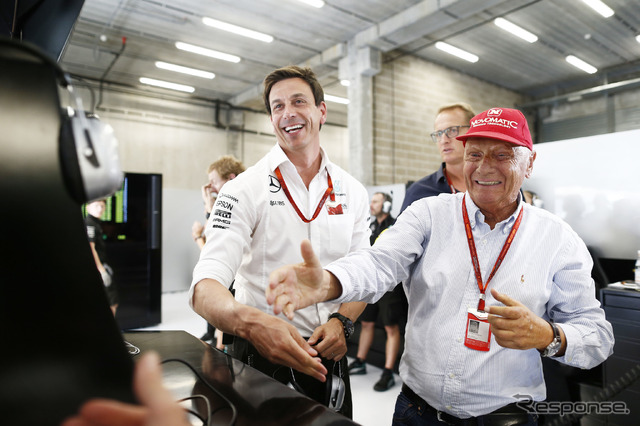 ベルギーGP予選、メルセデスチームを訪れたニキ・ラウダ