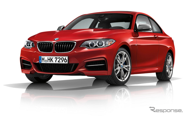 BMW M240iクーペ