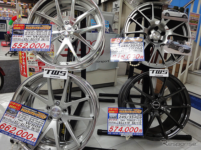 スーパーオートバックス三鷹店“インポートカーミーティング”(9月2日撮影)