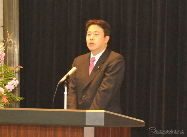 鶴保庸介沖縄・北方担当相