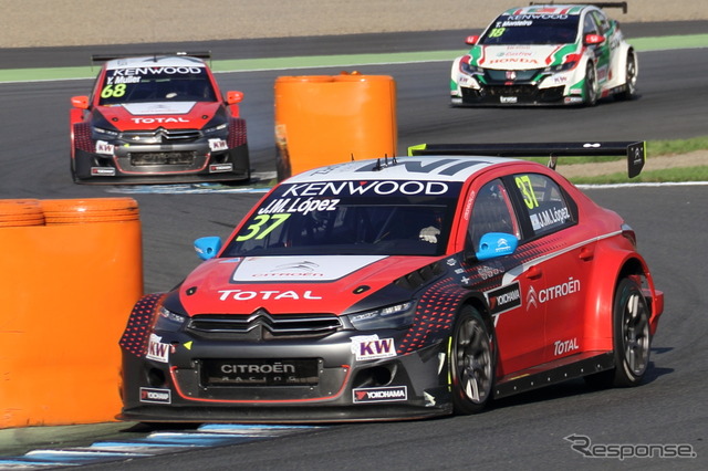 暫定ながらWTCC3年連続チャンピオンとなったホセ・マリア・ロペス