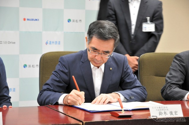 スズキの鈴木俊宏社長