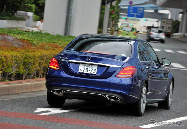 メルセデスベンツ C350eアバンギャルド