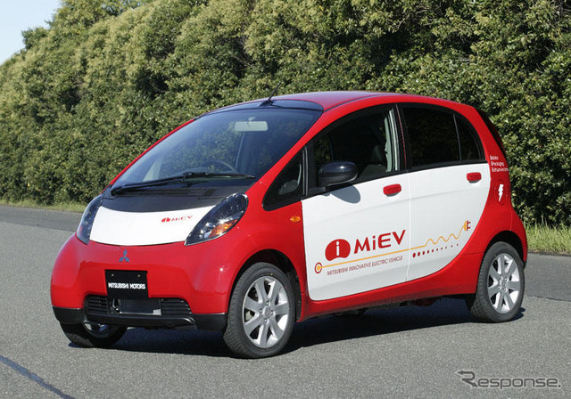 三菱、実験用の電気自動車を東京電力と九州電力に納車