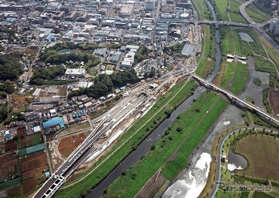 新横浜出入口