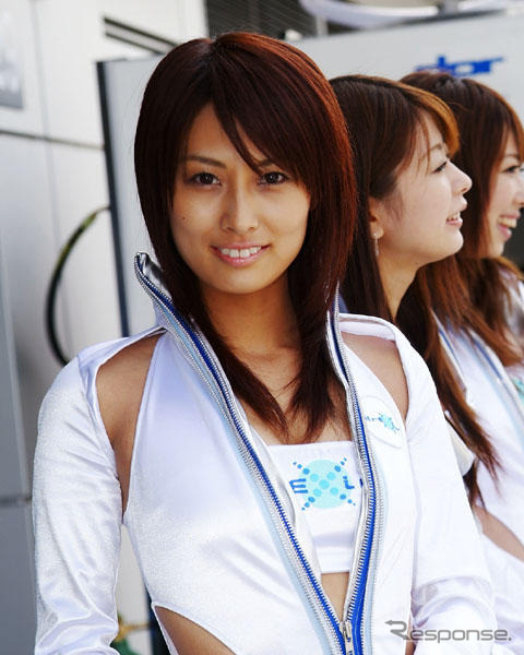 【Today's オートガール】レースクイーン写真蔵…フォーミュラ・ニッポン