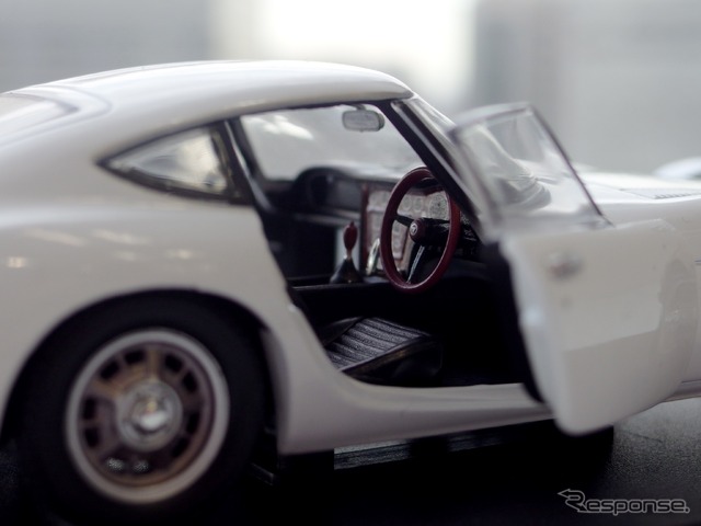 トヨタ2000GT（1/24）