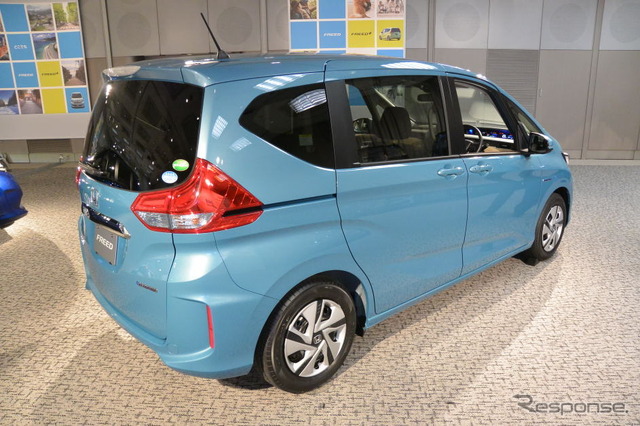 ホンダ 新型 フリード 発表会