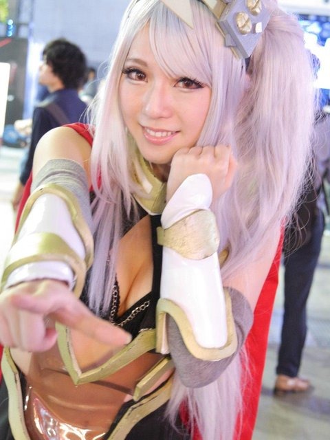 【TGS2016】会場を飾る美人コンパニオンさんを紹介！2日目