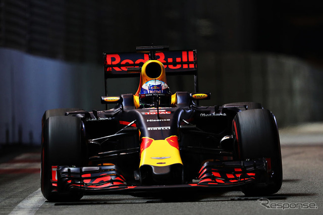 【F1 シンガポールGP】通算200戦目のロズベルグが3連勝でランキング首位…アロンソも入賞