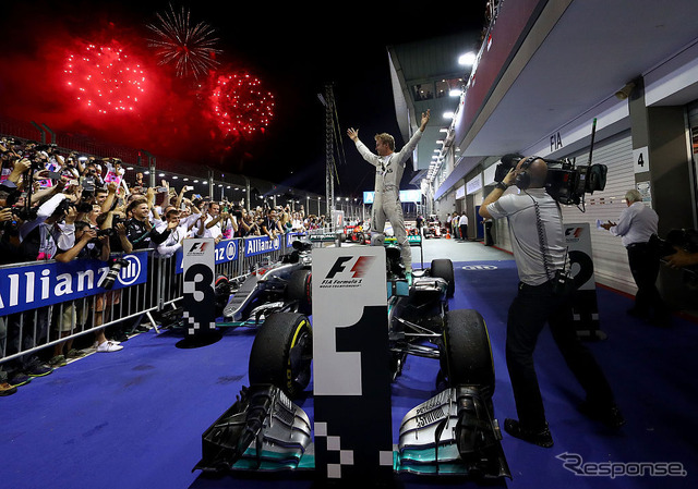 【F1 シンガポールGP】通算200戦目のロズベルグが3連勝でランキング首位…アロンソも入賞