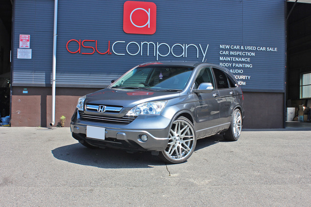 “asu.company(アスカンパニー・福岡県)”製作の「HONDA・CR-V」。
