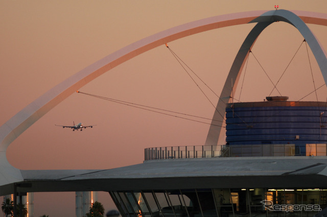 ロサンゼルス空港　(c) Getty Images