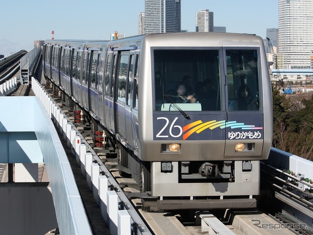 三菱重工が今回受注した7300系48両が導入されると、7200系（写真）が全て引退する。