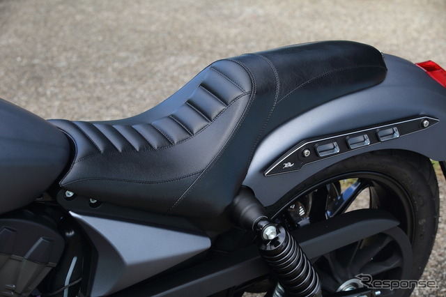 ヴィクトリーモーターサイクルズの日本限定カスタムモデル『OCTANE JP LTD(オクテイン・ジャパン・リミテッド)』。