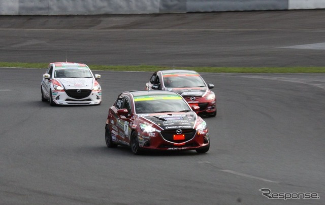 Be a driver. Experience at FUJI SPEEDWAY