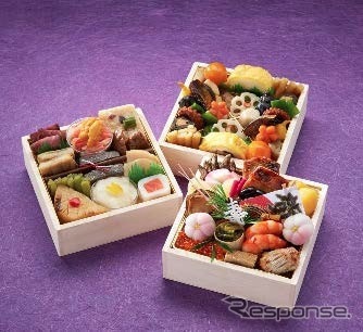 謹製おせち三段重