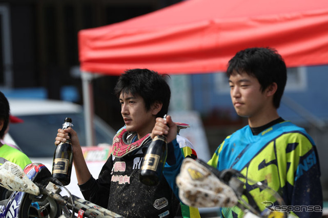 【JNCC 第8戦】台風の傷跡が残る秋晴れのシーサイドバレー［写真蔵］