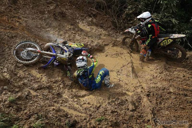 【JNCC 第8戦】台風の傷跡が残る秋晴れのシーサイドバレー［写真蔵］