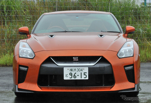 【日産 GT-R】最終マイナーチェンジを終えた熟成型 R35 GT-R［写真蔵］