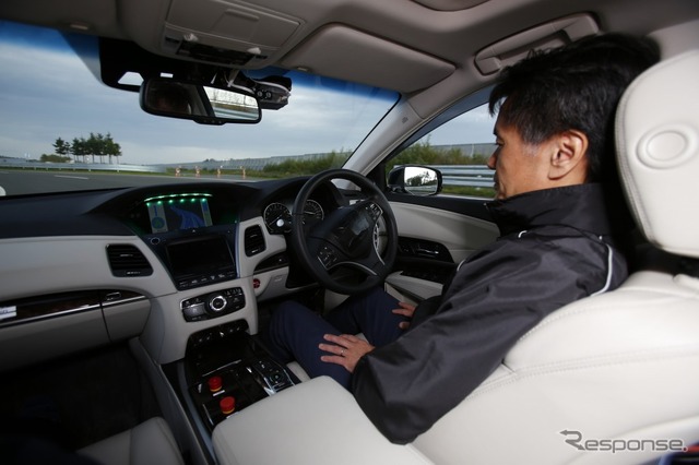 ボッシュの日本向け自動運転システムテスト車両
